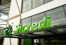 Sicredi Pioneira marca presença na Mercopar com soluções financeiras para o setor industrial